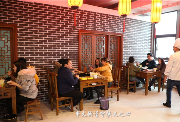 串串店(diàn)成本多少